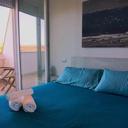 Surf And Windsurfer House *