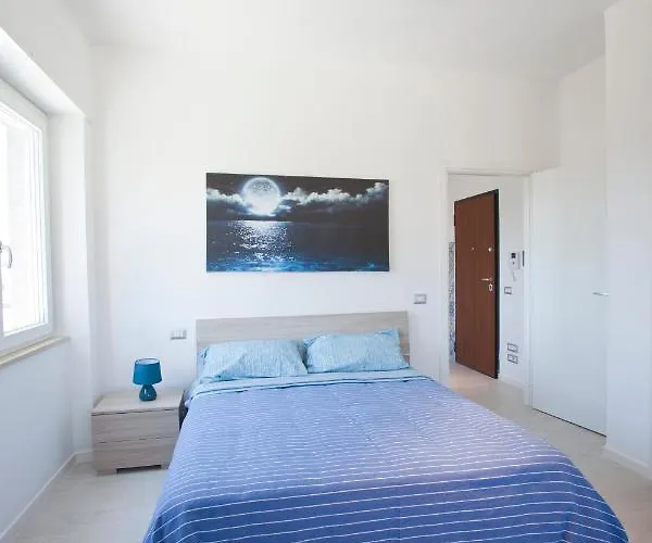 Daire Surf And Windsurfer House