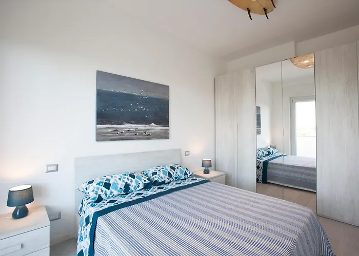 Daire Surf And Windsurfer House