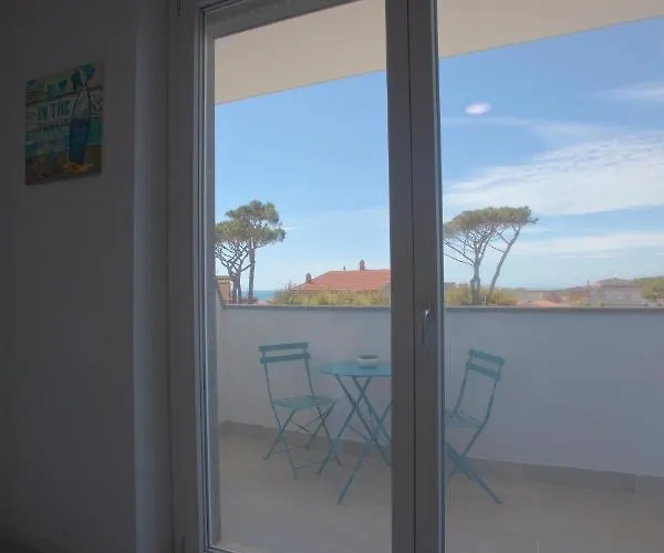 Surf And Windsurfer House Anzio