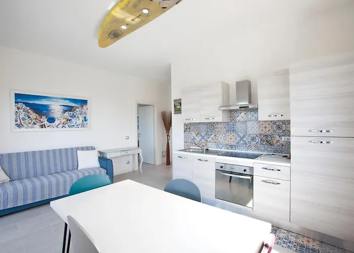 Surf And Windsurfer House * Anzio