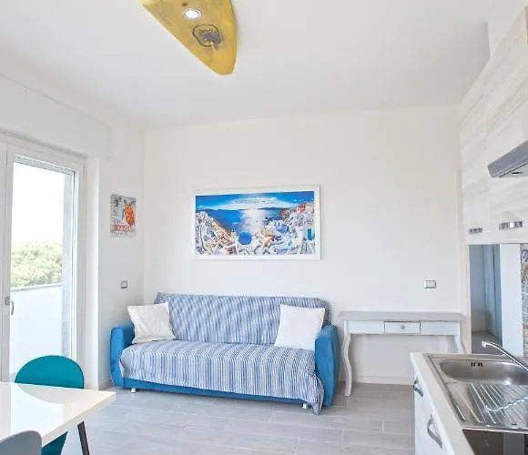 Surf And Windsurfer House Daire Anzio