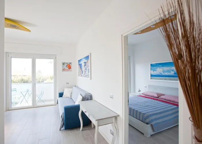 Surf And Windsurfer House
