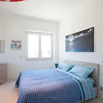 Surf And Windsurfer House * Anzio