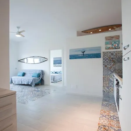 Surf&windsurfer House