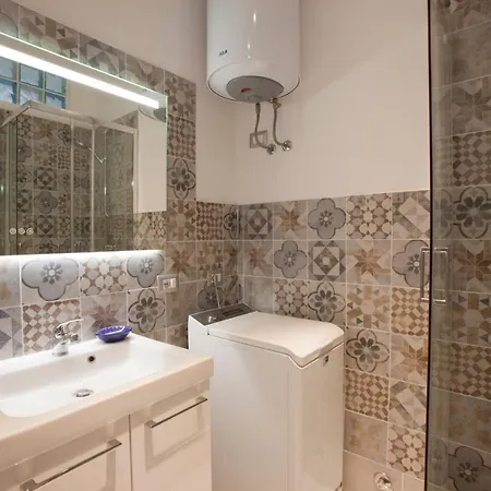Surf&windsurfer House Apartment Anzio