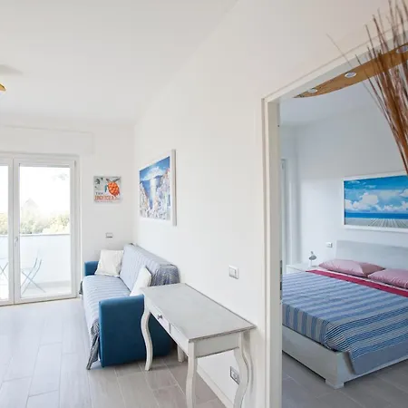 Surf And Windsurfer House