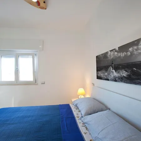 Surf And Windsurfer House Apartment Anzio