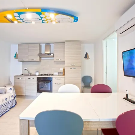 Surf And Windsurfer House Apartment Anzio